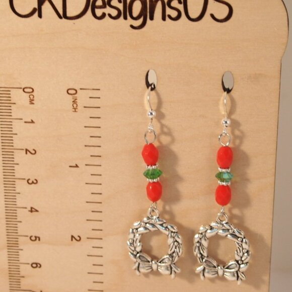 Christmas Wreath Earrings Dangle Pierced or Clip-on Earrings Silver Earrings - Picture 5 of 6